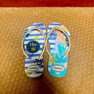 Kids Elsa Havaiana Flip Flops Size 2. GUC